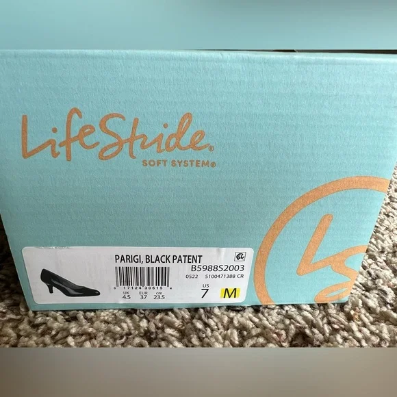 NEW IN BOX Lifestride Parigi Pumps - Picture 10 of 10